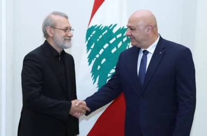 من يحترم السيادة اللبنانية باراك أم لاريجاني؟ 
