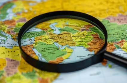 انعكاسات العدوان الأمريكي الإسرائيلي على إيران على مستقبل المكانة الإقليمية الإيرانية